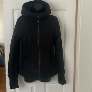 Lululemon scuba jacket women’s size 10 fits like medium